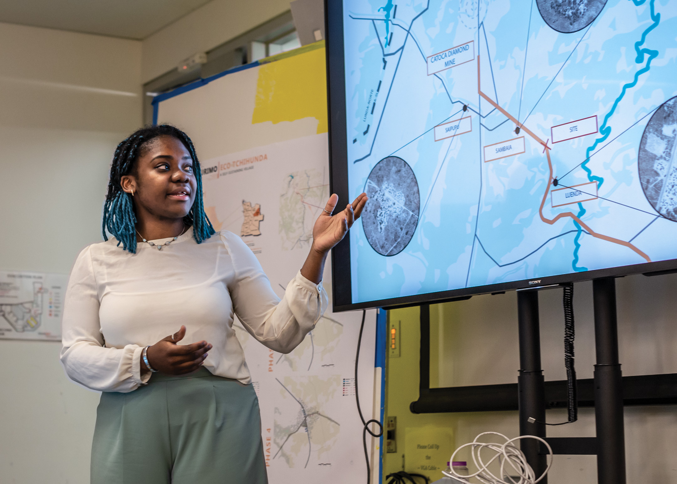 MassArt graduate student, Wandy Pascoal (MArch '18)